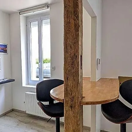 Street App'art Lüks kamp alanı Saint-Quentin (Aisne)